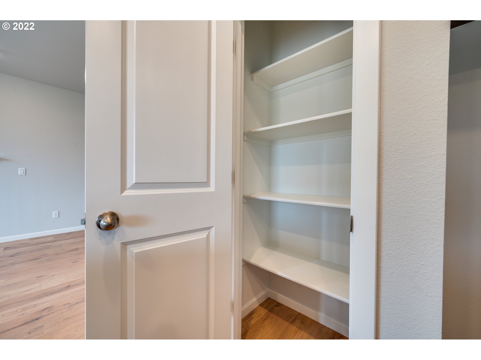 16690 Pne Crk Drive La Pine, OR 97739 - Photo 8 of 32