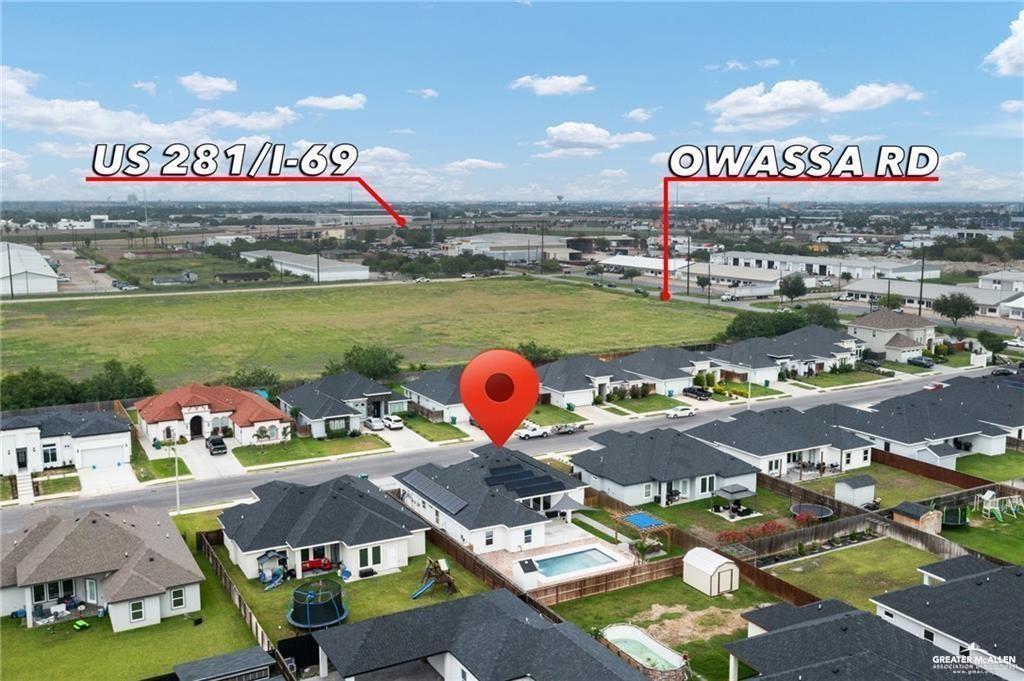 5904 North Dodger Street Pharr, TX 78577 - Photo 21 of 24 a sign on the side of the building