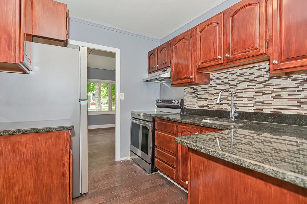 21 Shepherd Road Westborough, MA 01581 - Photo 8 of 32 Gallery Image 8