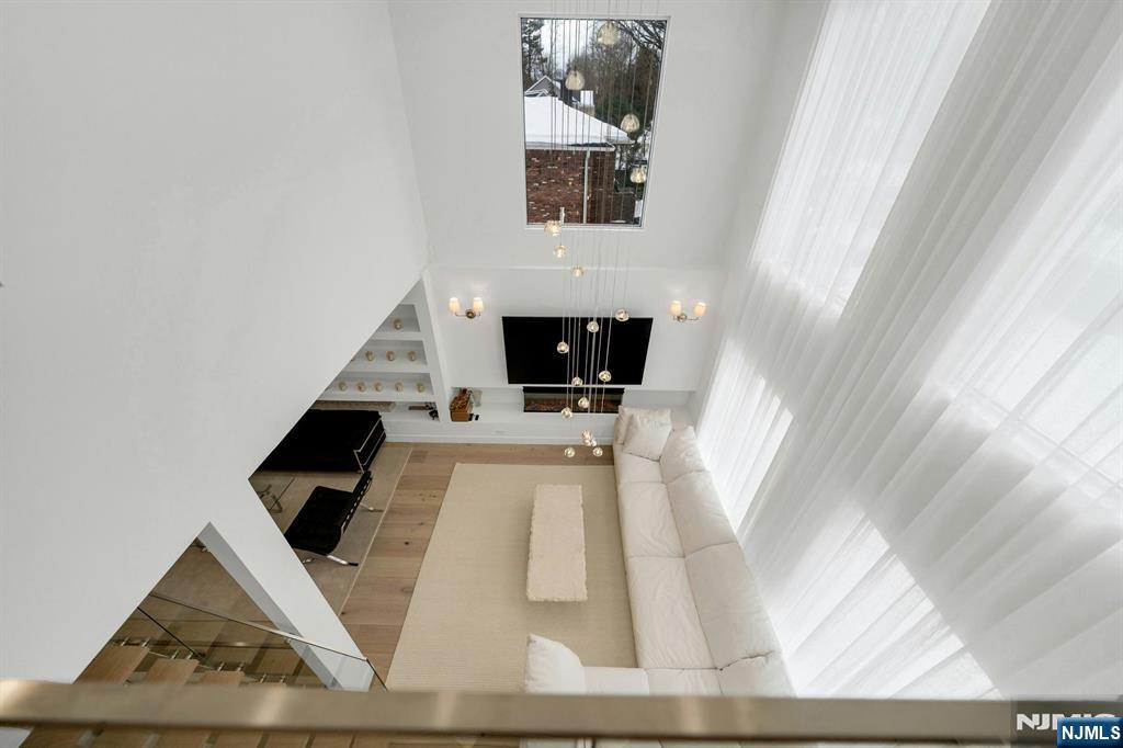 27 Knickerbocker Road Closter, NJ 07624 - Photo 12 of 25