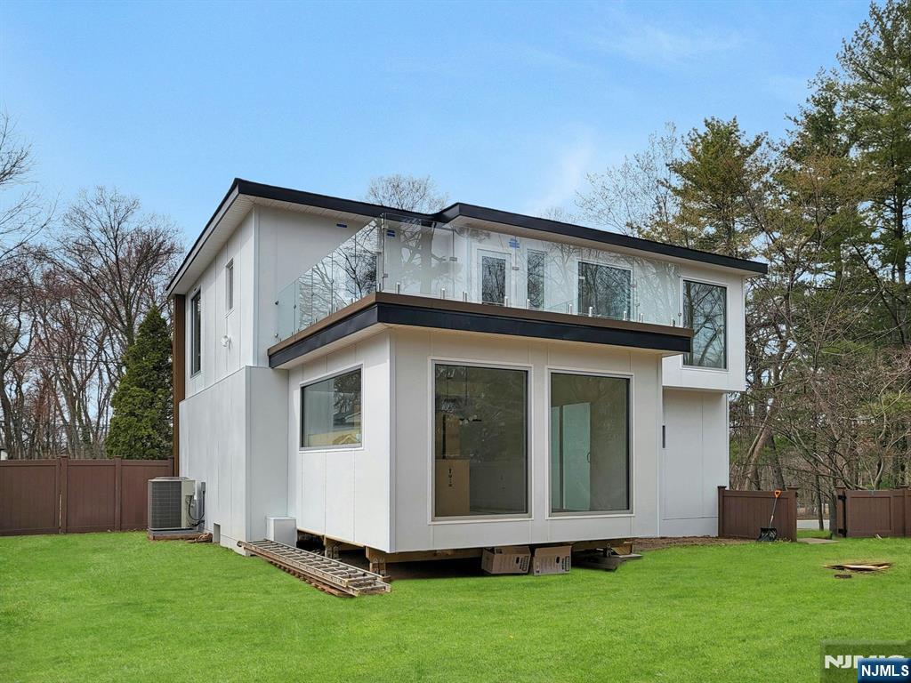 27 Knickerbocker Road Closter, NJ 07624 - Photo 24 of 25