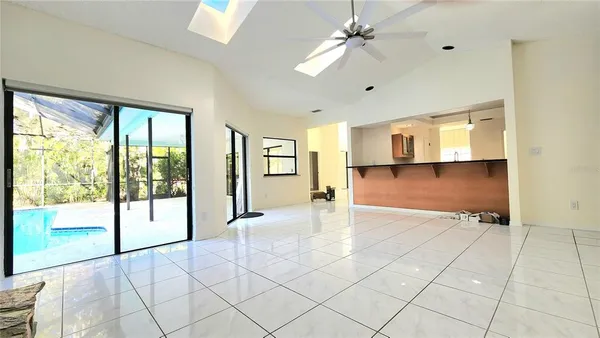 $4,400 | 3037 Crest Drive, Clearwater, FL 33759