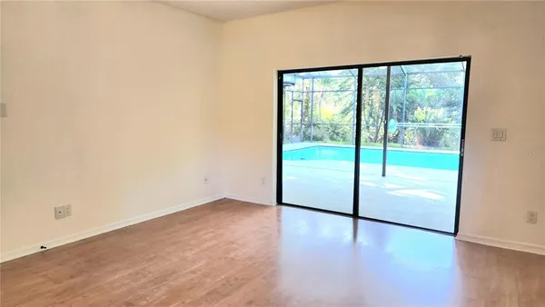 $4,400 | 3037 Crest Drive, Clearwater, FL 33759