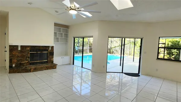 $4,400 | 3037 Crest Drive, Clearwater, FL 33759