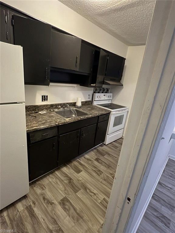 1205 Hutton Street Winston-Salem, NC 27103 - Photo 2 of 9