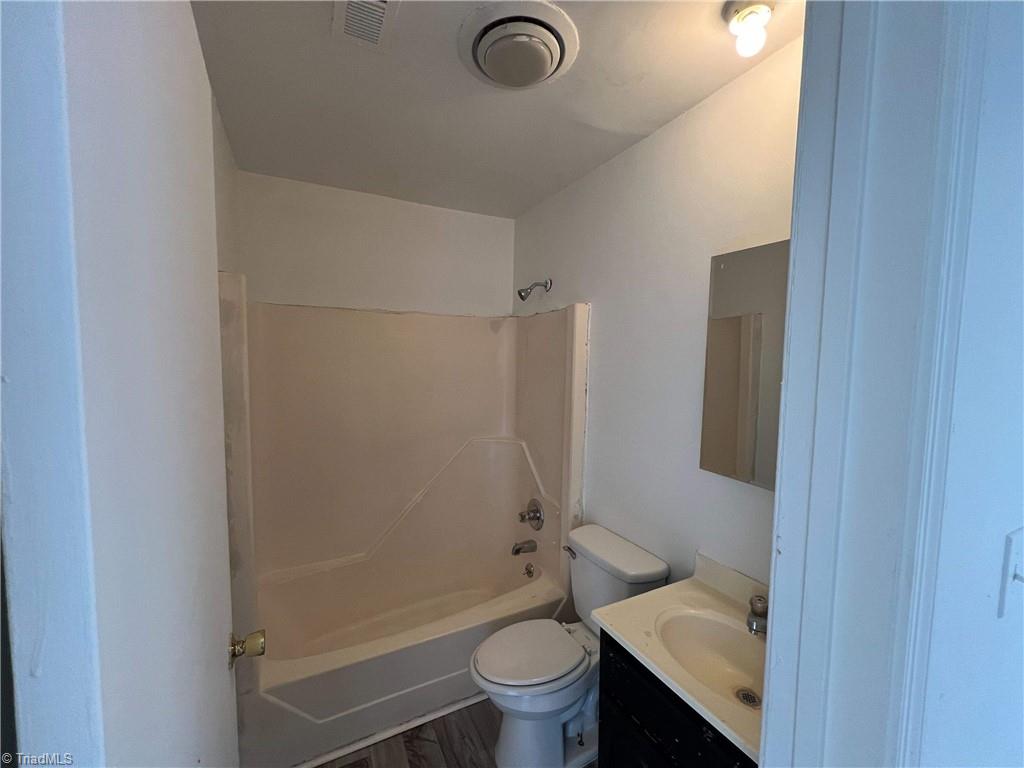 1205 Hutton Street Winston-Salem, NC 27103 - Photo 8 of 9