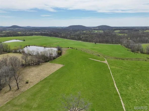 $750,000 | 0 Pike 227, Eolia, MO 63344