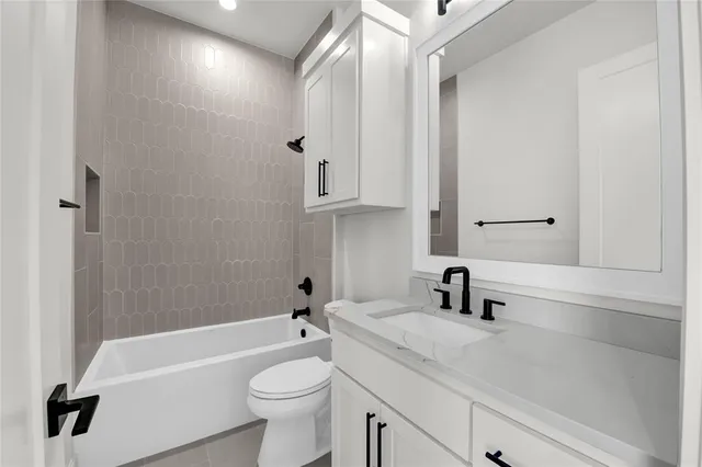 $1,370,000 | 621 Hondo Crossing, Weatherford, TX 76087