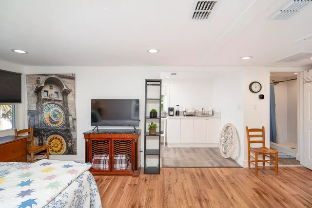 $2,799 | 102 Zoratoa Avenue, St. Augustine, FL 32080