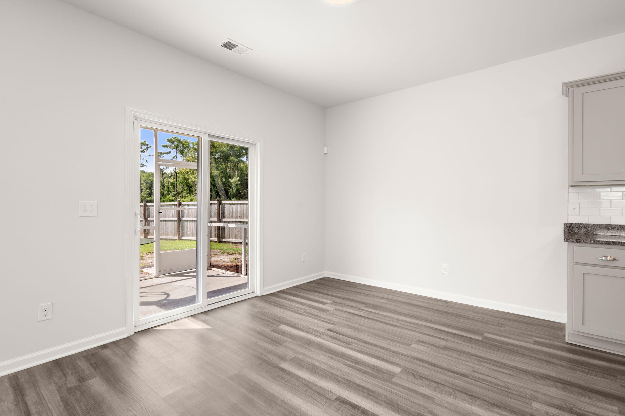 4981 Paddy Field Way Ladson, SC 29456 - Photo 9 of 35 9