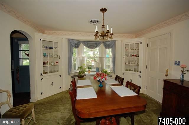 11 Lee Street Hanover, PA 17331 - Photo 2 of 20 Gallery Image 2
