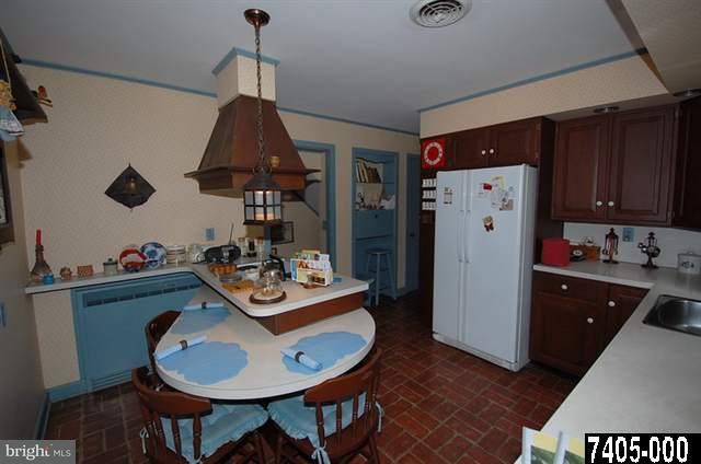 11 Lee Street Hanover, PA 17331 - Photo 14 of 20 Gallery Image 14