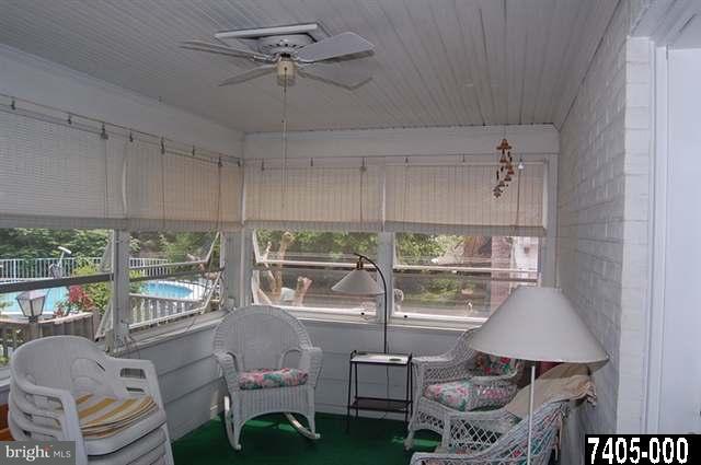 11 Lee Street Hanover, PA 17331 - Photo 3 of 20 Gallery Image 3