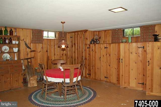 11 Lee Street Hanover, PA 17331 - Photo 10 of 20 Gallery Image 10