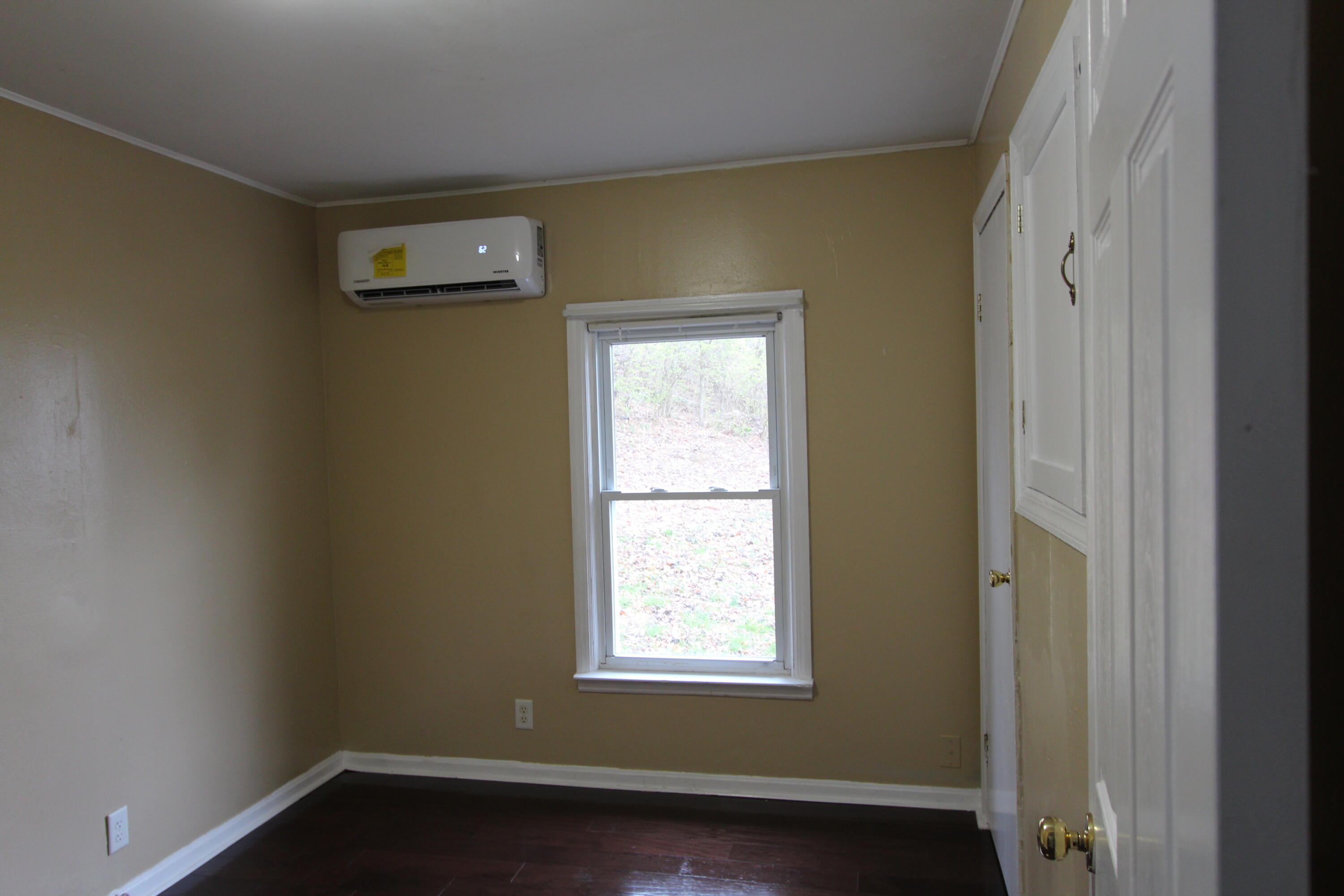6111 Grove Road Covington, KY 41015 - Photo 14 of 21 Gallery Image 14
