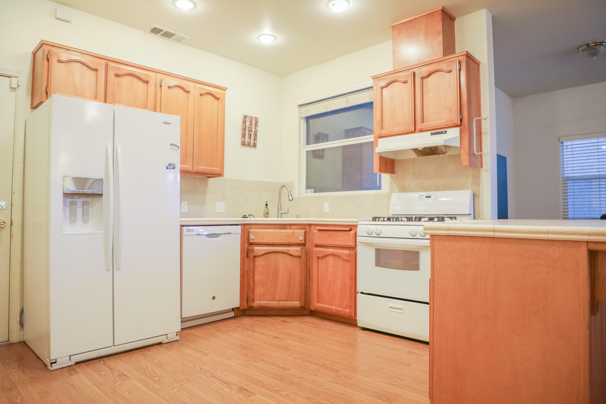 415 West Maple Street Exeter, CA 93221 - Photo 9 of 41 brenda2house-29