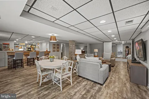 $725,000 | 987 Old Woodbine Road, Woodbine, MD 21797