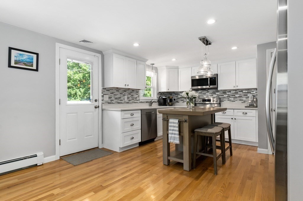 55 Spring Street Wakefield, MA 01880 - Photo 11 of 32