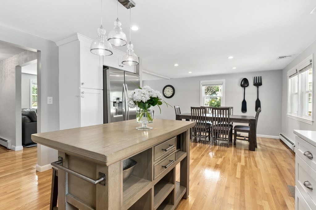 55 Spring Street Wakefield, MA 01880 - Photo 13 of 32