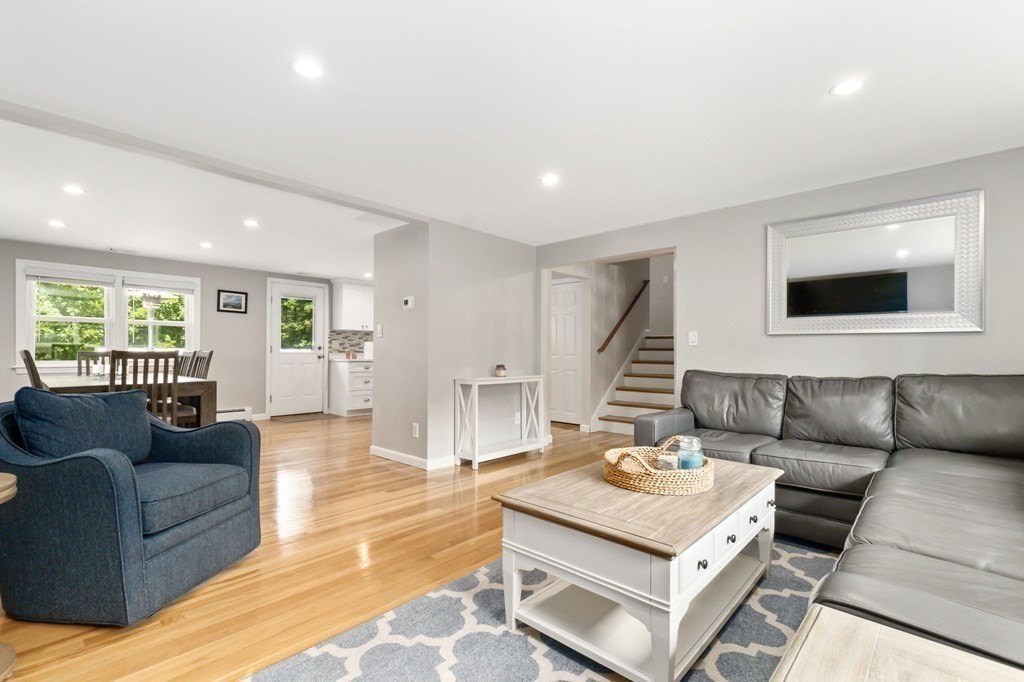 55 Spring Street Wakefield, MA 01880 - Photo 6 of 32