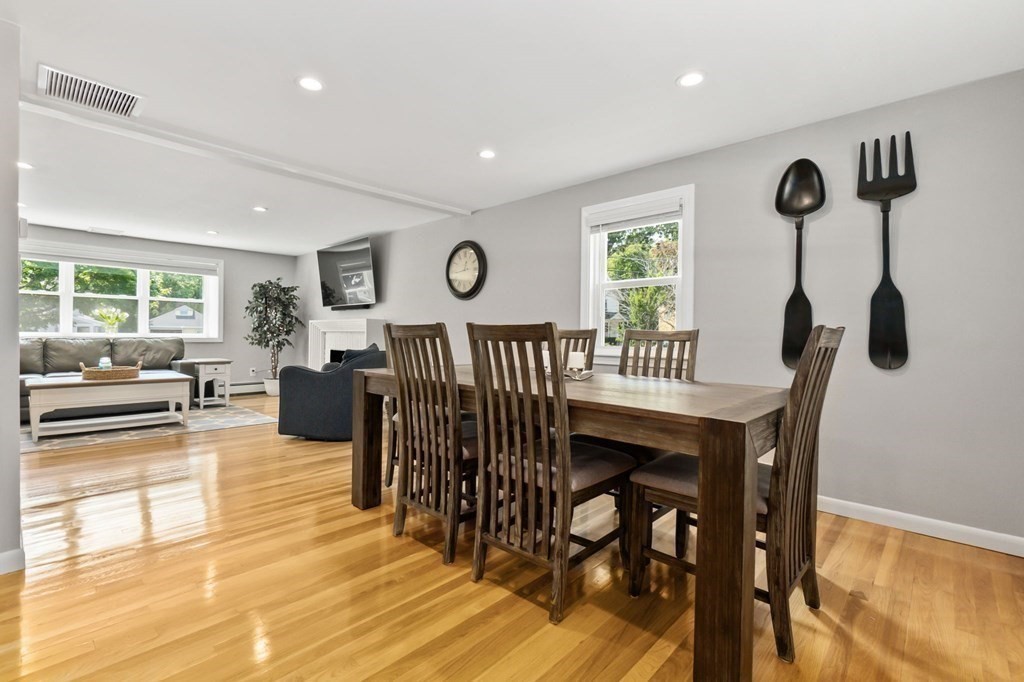 55 Spring Street Wakefield, MA 01880 - Photo 8 of 32