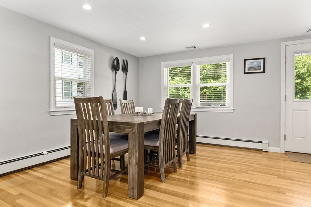 55 Spring Street Wakefield, MA 01880 - Photo 9 of 32