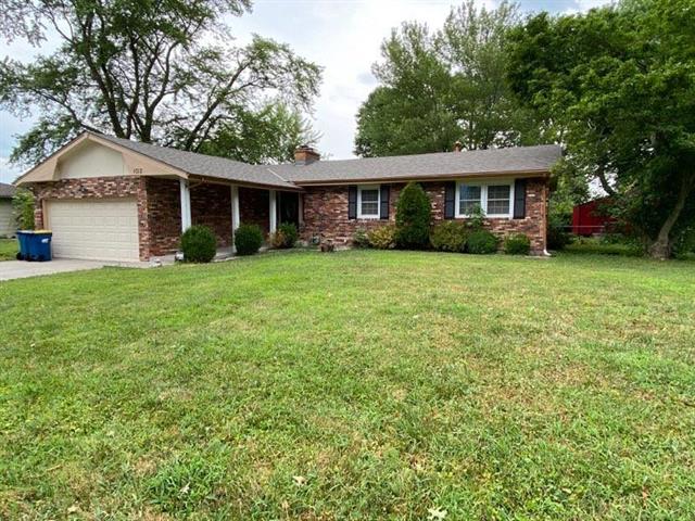1012 Sunset Strip Excelsior Springs, MO 64024 - Photo 1 of 1
