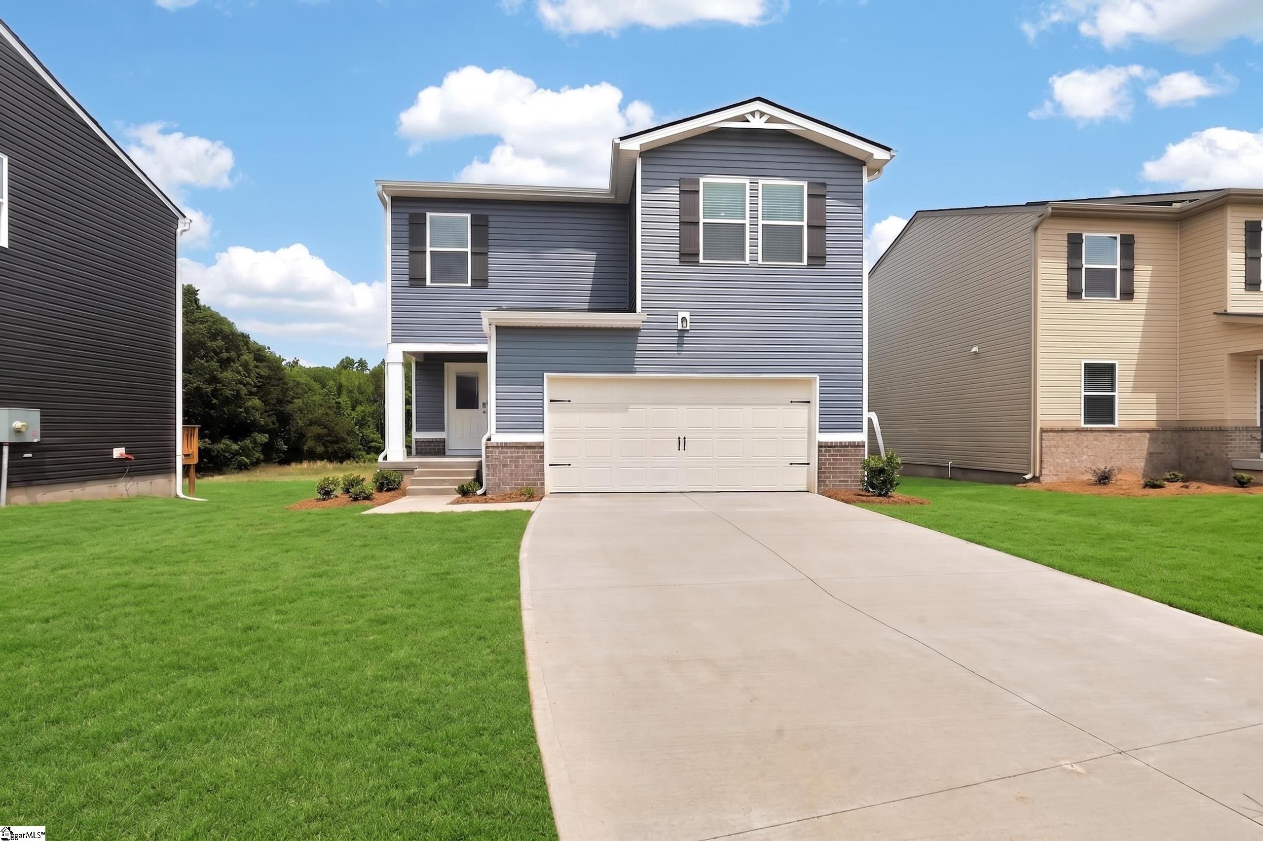 103 Spg Knl Way Fountain Inn, SC 29644 - Photo 2 of 30