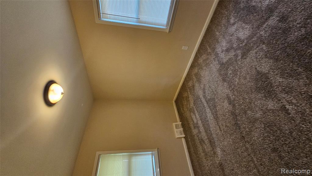 16894 Toepfer Drive Eastpointe, MI 48021 - Photo 6 of 7