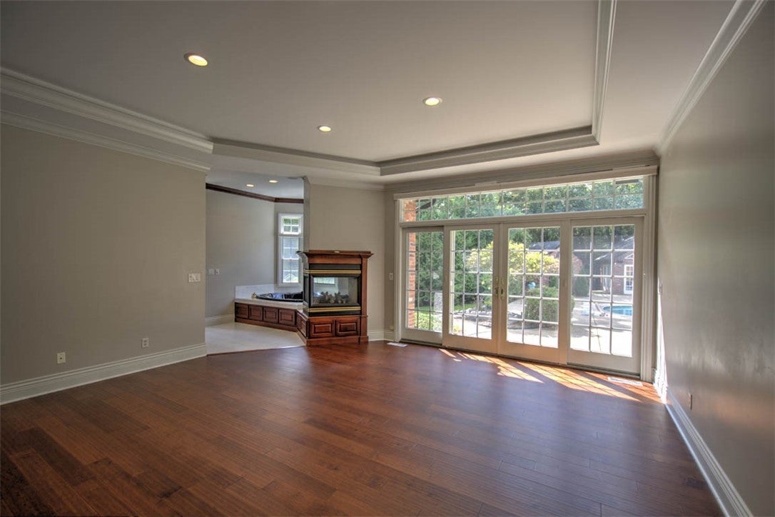 4290 South Lake Court Decatur, IL 62521 - Photo 16 of 31 Gallery Image 16