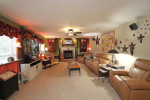 $529,999 | 17734 Jennifer Lane, Hagerstown, MD 21740