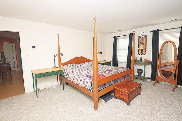 $529,999 | 17734 Jennifer Lane, Hagerstown, MD 21740