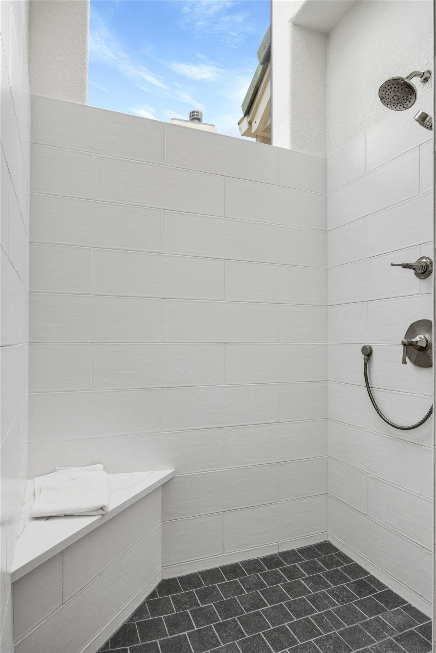 700 Shadow Hill Road Horseshoe Bay, TX 78657 - Photo 17 of 23 a bathroom with a bathtub and a shower