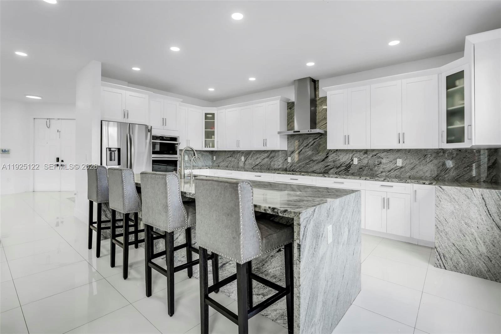 16493 Southwest 27th Street Miramar, FL 33027 - Photo 6 of 49