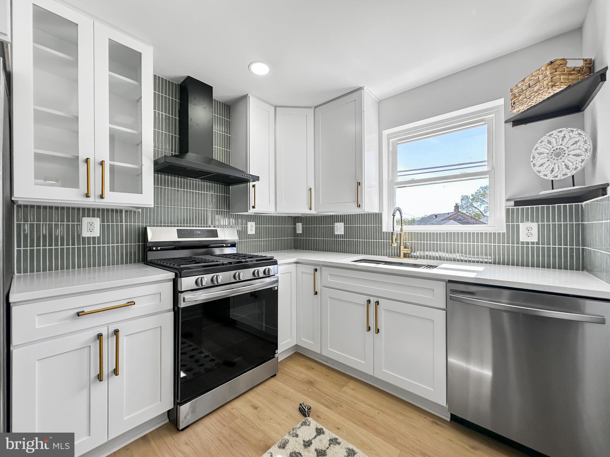 5210 Addison Road Capitol Heights, MD 20743 - Photo 18 of 55 Kitchen