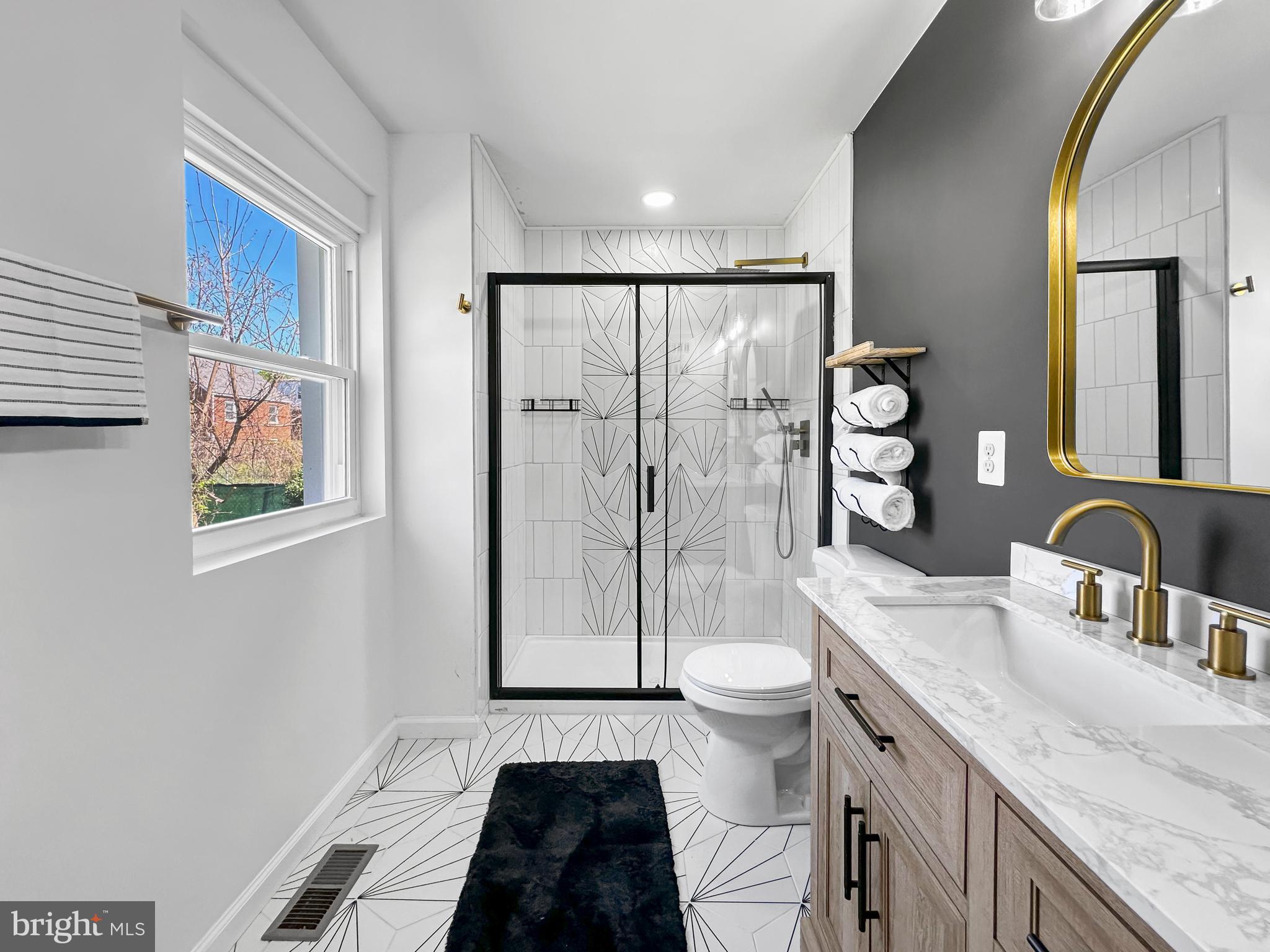 5210 Addison Road Capitol Heights, MD 20743 - Photo 36 of 55 Master En-Suite