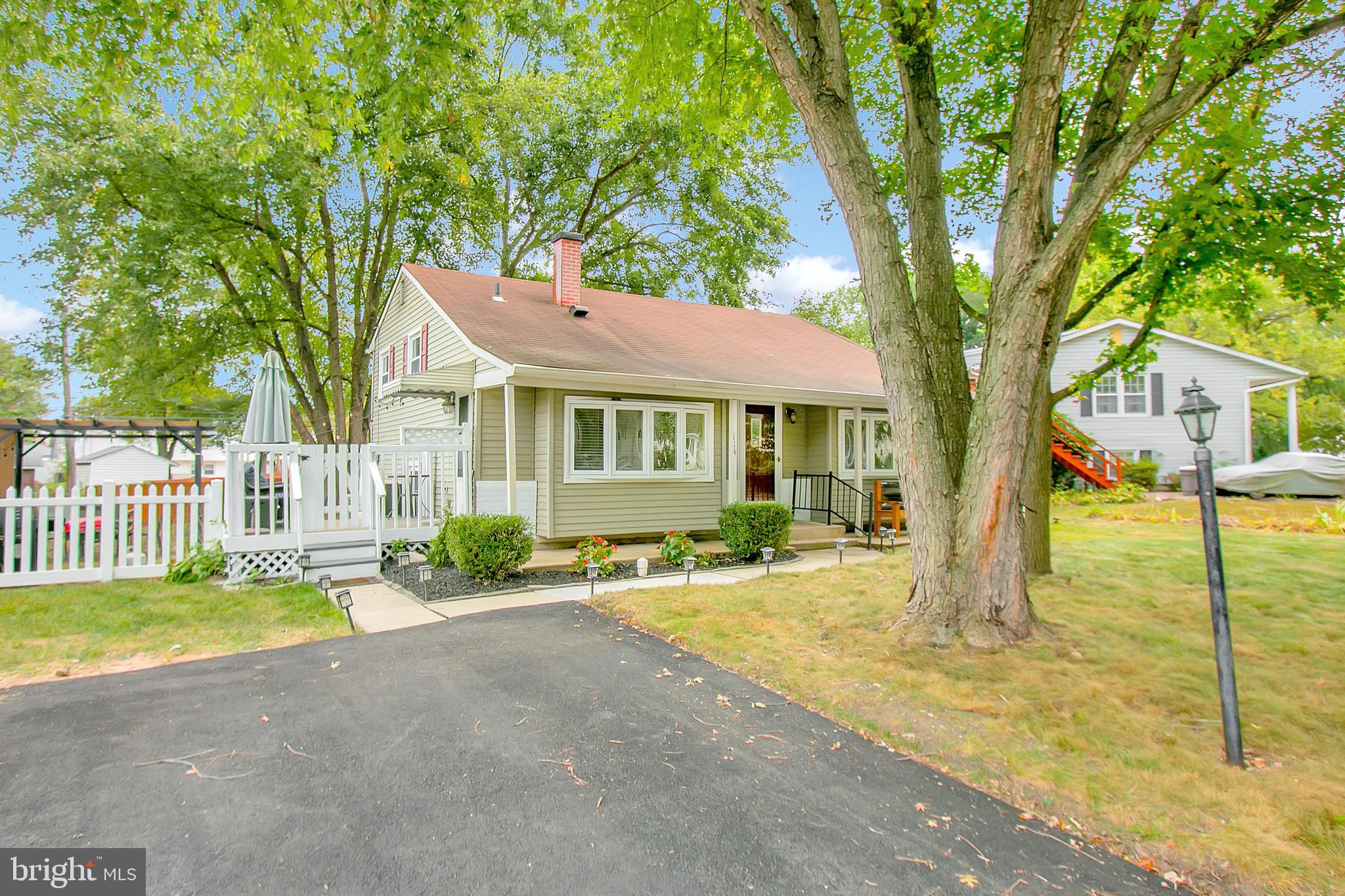 114 West Rutherford Drive Newark, DE 19713 - Photo 4 of 38 Gallery Image 4