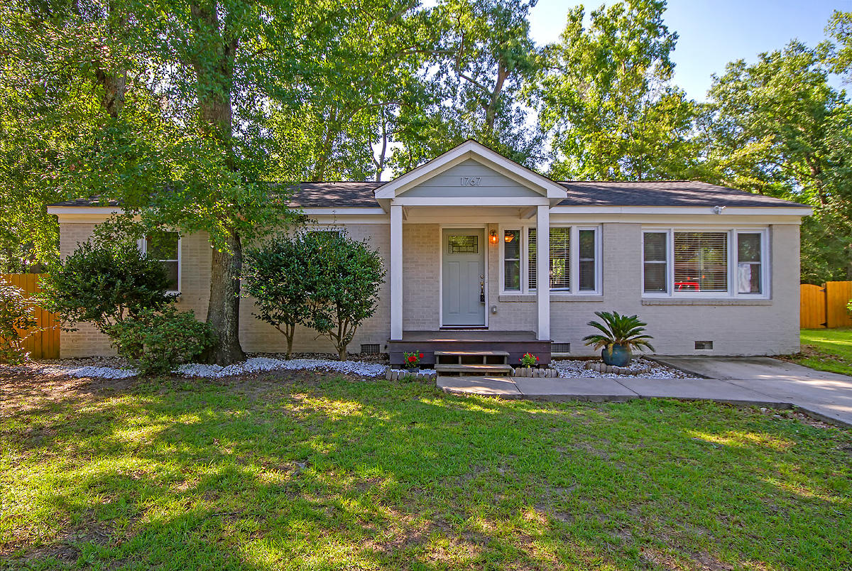 1767 Markham Road Charleston, SC 29414 - Photo 1 of 32 CREM_1767 Markham_003