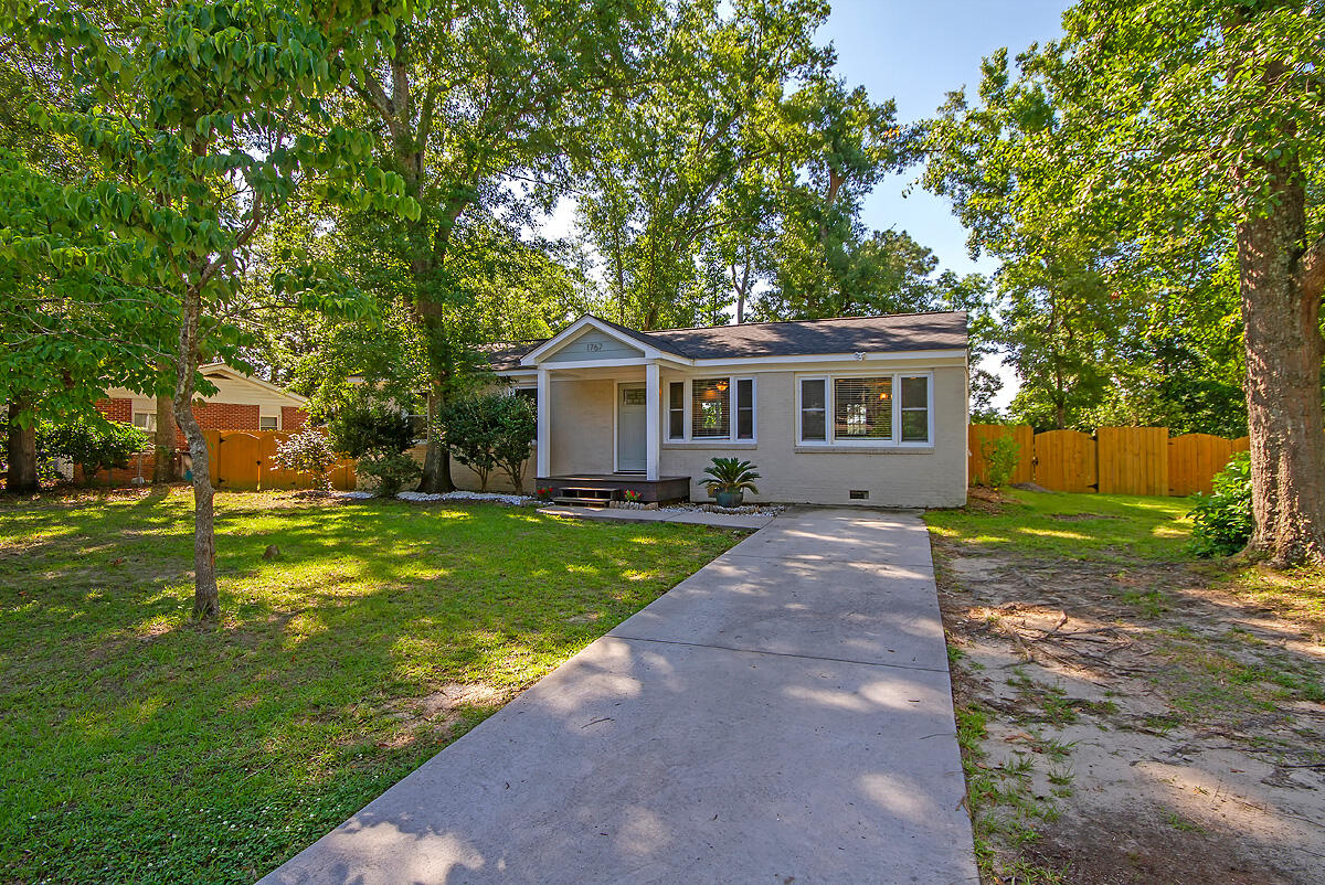 1767 Markham Road Charleston, SC 29414 - Photo 2 of 32 CREM_1767 Markham_001