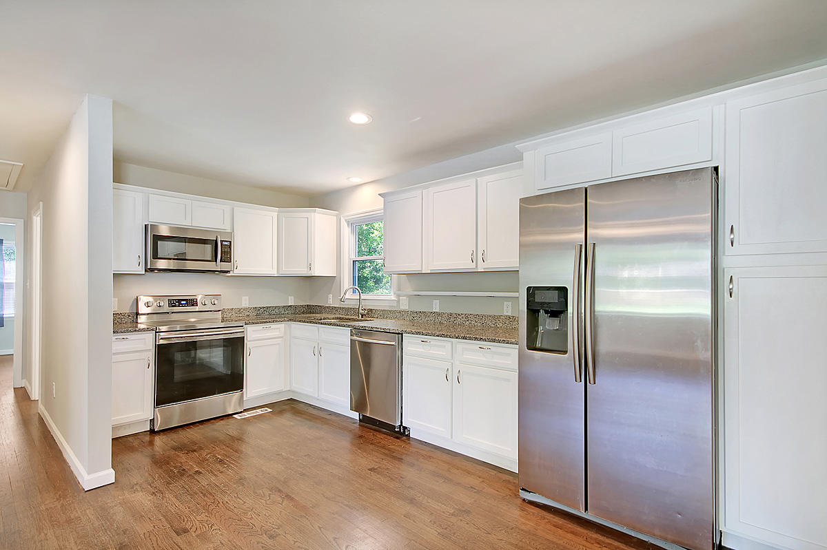 1767 Markham Road Charleston, SC 29414 - Photo 13 of 32 CREM_1767 Markham_022