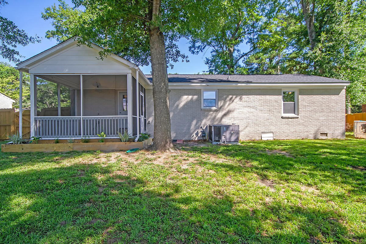 1767 Markham Road Charleston, SC 29414 - Photo 27 of 32 CREM_1767 Markham_008