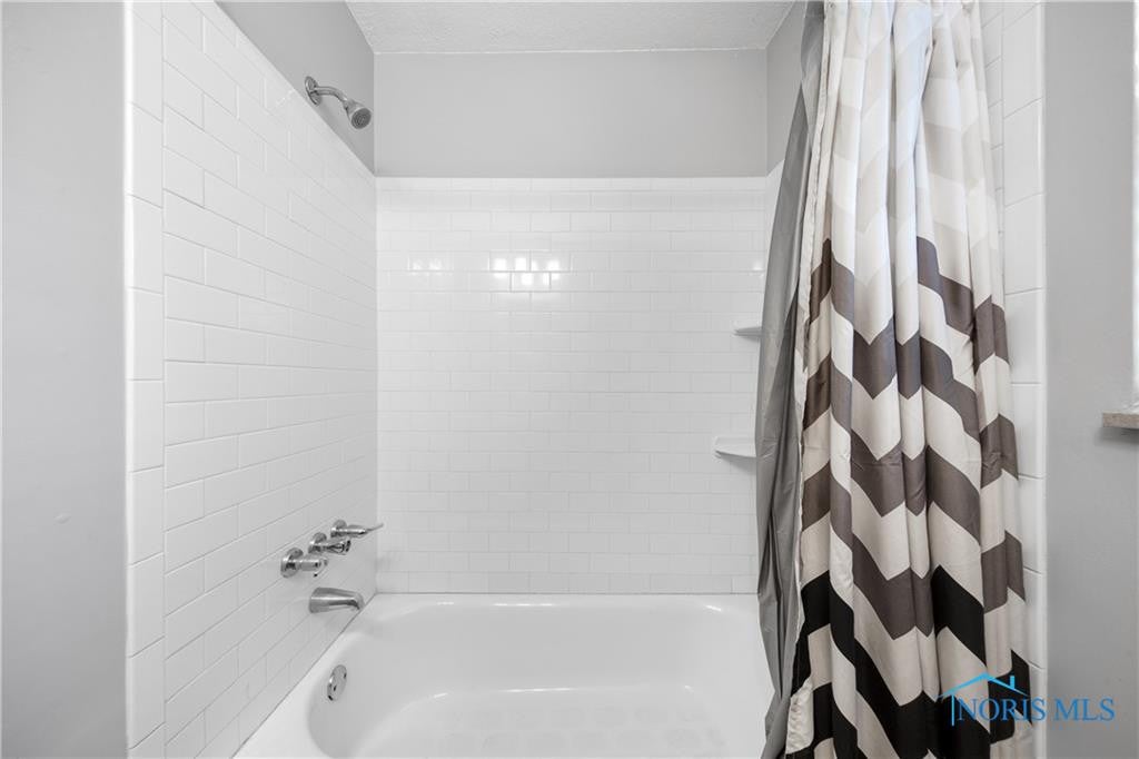 3826 Elmhurst Road Toledo, OH 43613 - Photo 25 of 37 Gallery Image 25
