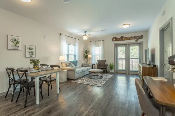 $415,000 | 804 Riverfront Parkway, Unit 409, Chattanooga, TN 37402