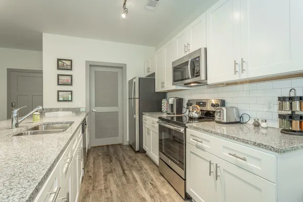 $415,000 | 804 Riverfront Parkway, Unit 409, Chattanooga, TN 37402