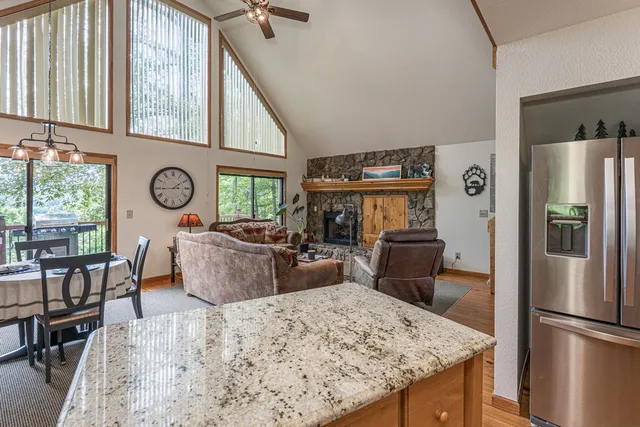 $379,000 | 40 White Cloud Drive, Murphy, NC 28906