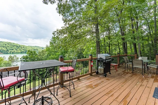 $379,000 | 40 White Cloud Drive, Murphy, NC 28906