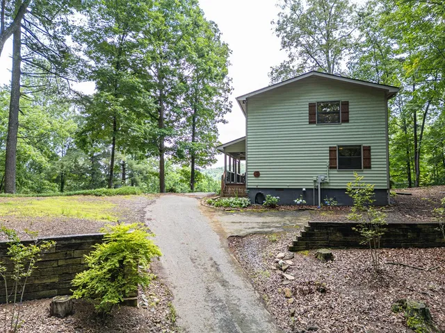 $379,000 | 40 White Cloud Drive, Murphy, NC 28906