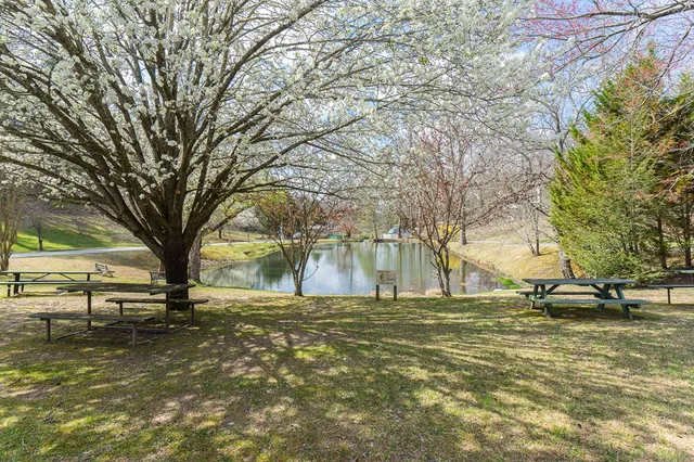 $379,000 | 40 White Cloud Drive, Murphy, NC 28906