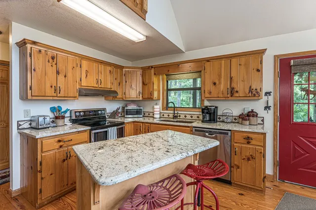 $379,000 | 40 White Cloud Drive, Murphy, NC 28906