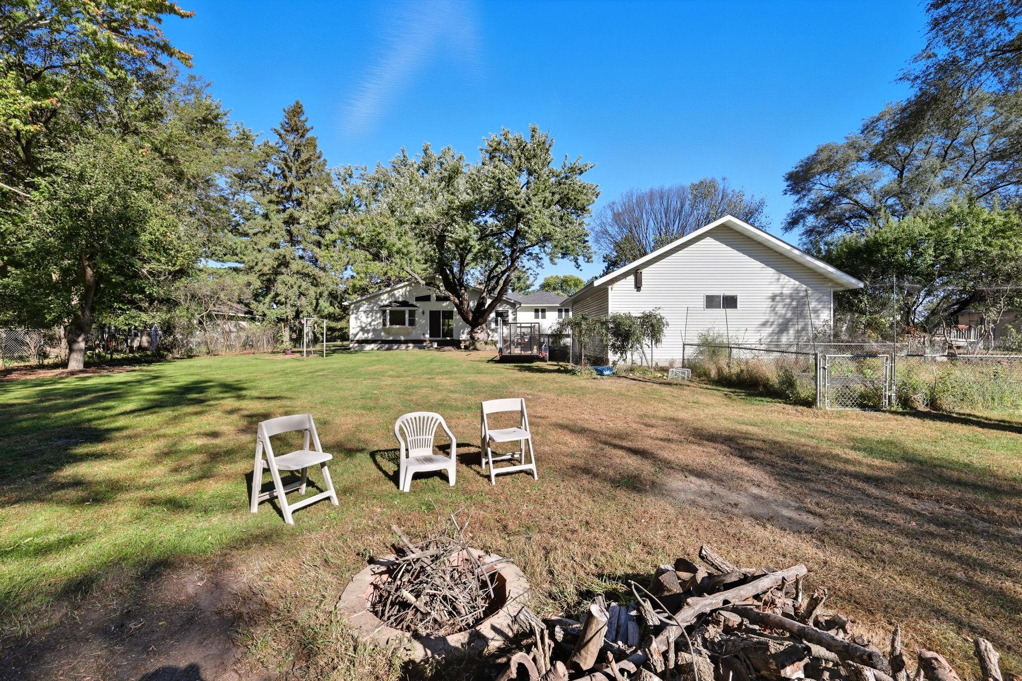 1340 69th Avenue Northeast Fridley, MN 55432 - Photo 15 of 51